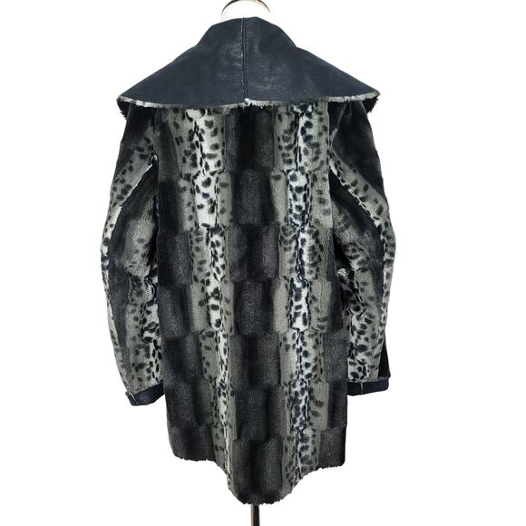 CHI by Falchi Faux Suede Faux Fur Reversible Leopard Print Coat, Size Large - Picture 4 of 16